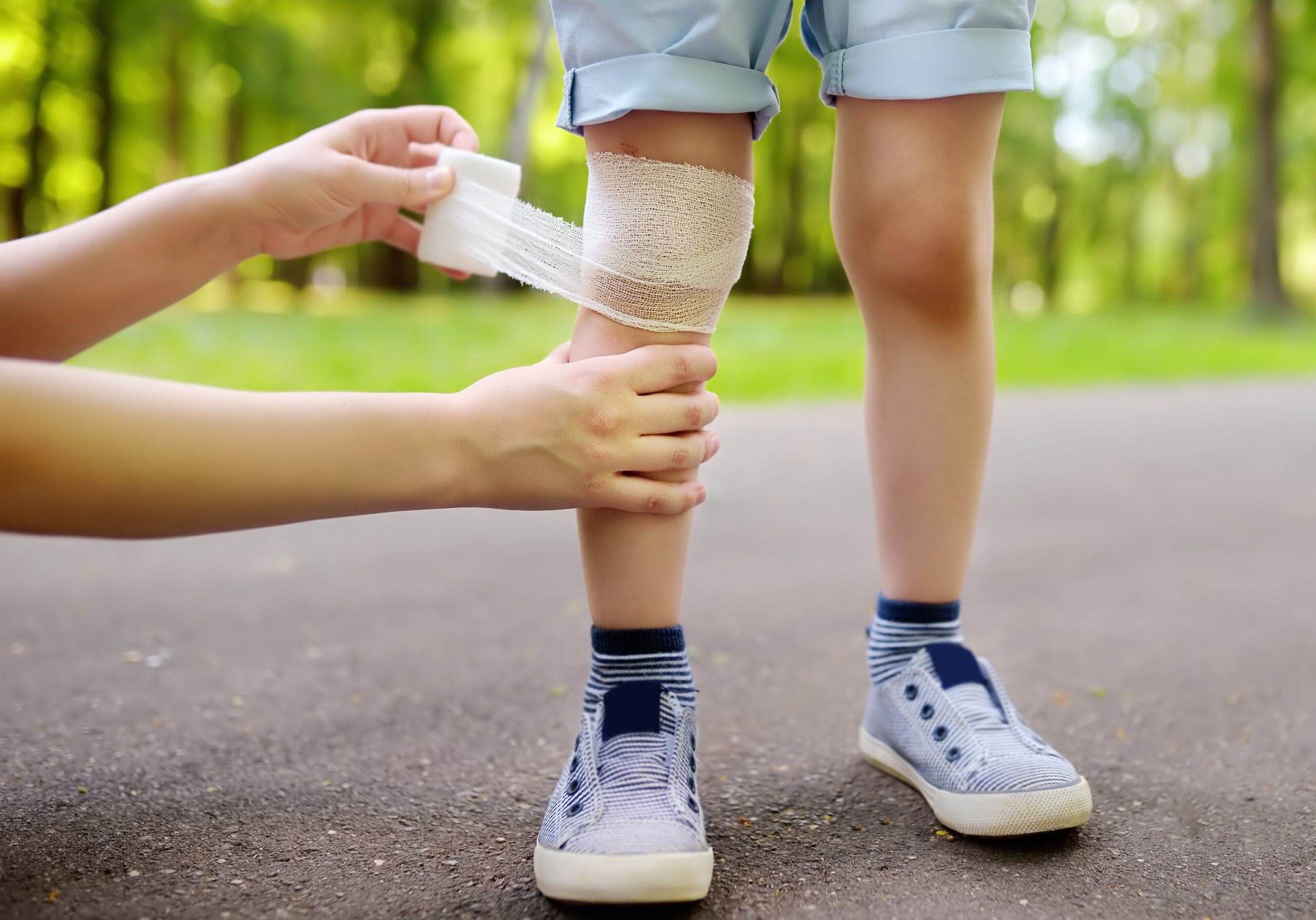 פציעות ילדים בחופשת הקיץ – איך נזהרים, כיצד מטפלים ולמי פונים?