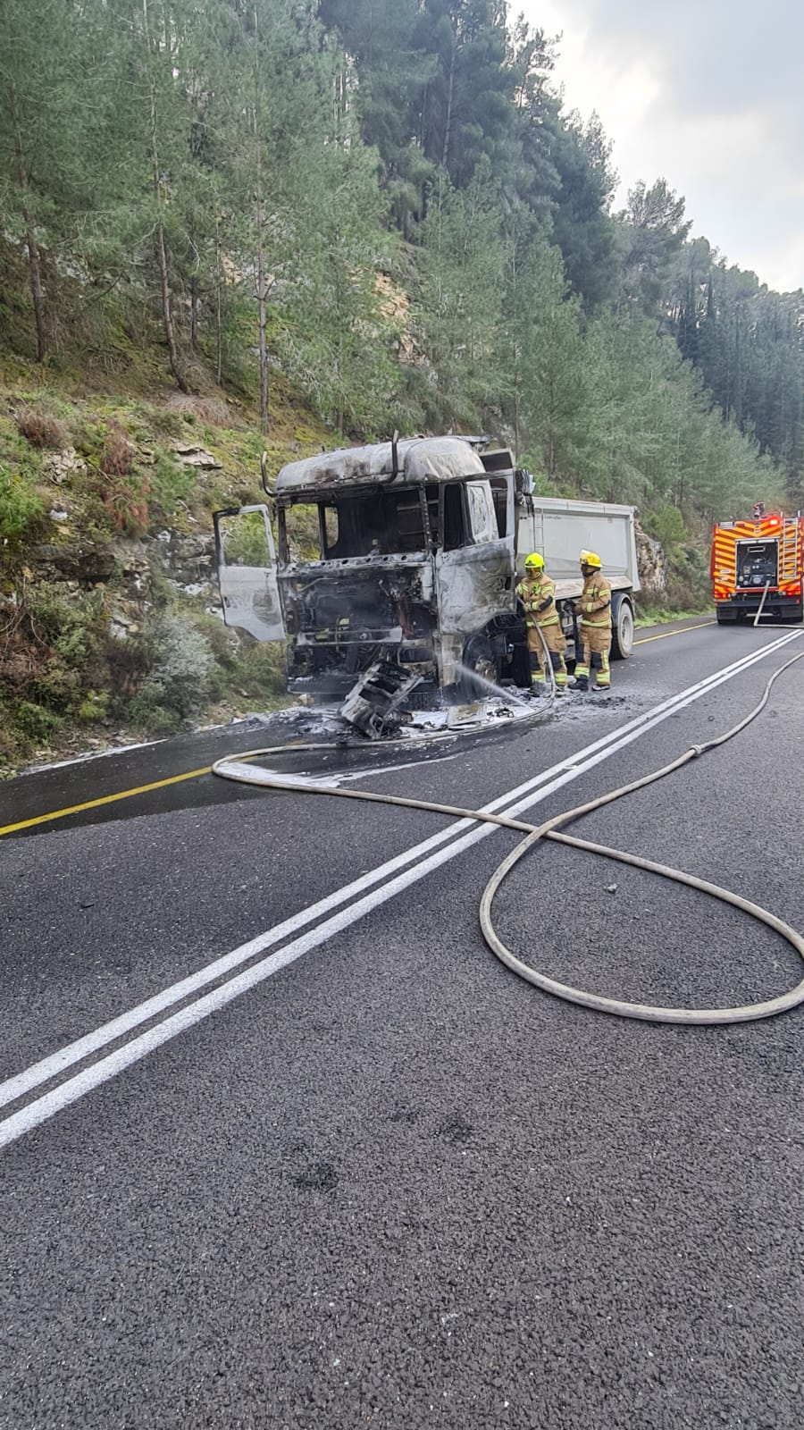 שריפת משאית בכביש 899 סמוך לקיבוץ ברעם